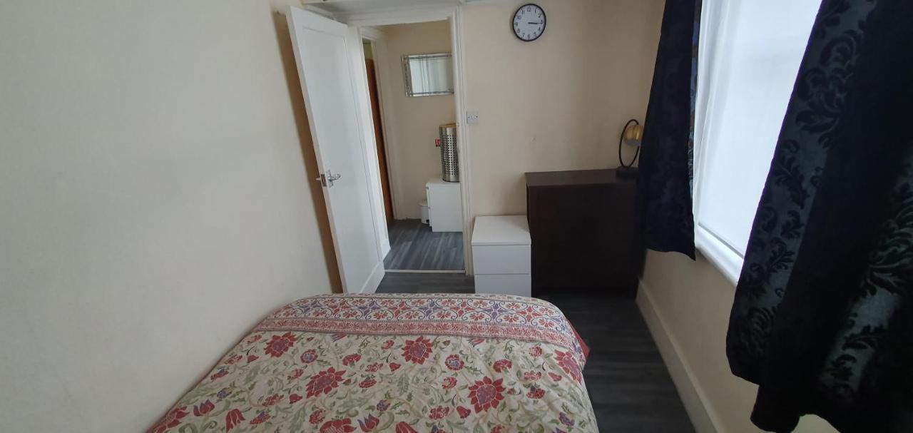 Kfot Klassic Holida Rental 2 Londen Buitenkant foto